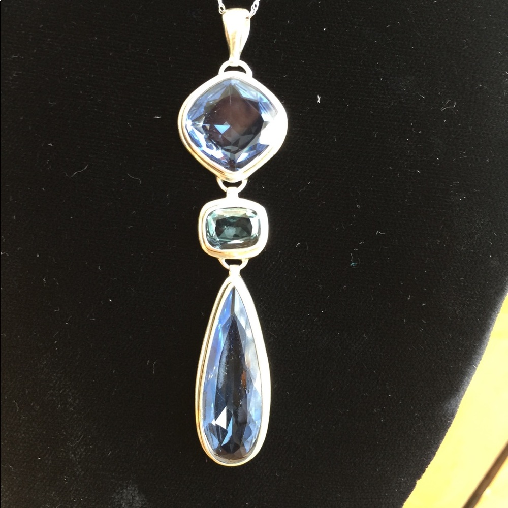 Sterling glass pendant.
